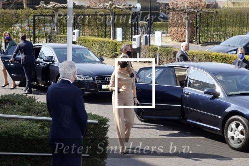 Uden 20 april 2021
Koningin Maxima bezoekt het HQ van CSU . Ze arriveert in haar audi A8