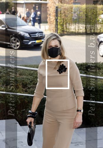 Uden 20 april 2021
Koningin Maxima bezoekt het HQ van CSU . Ze arriveert in haar audi A8