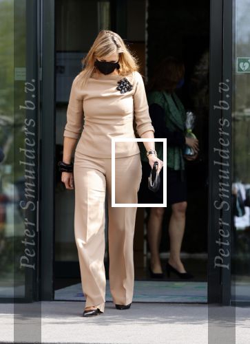 Uden 20 april 2021
Koningin Maxima bezoekt het HQ van CSU . Ze arriveert in haar audi A8