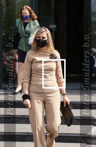 Uden 20 april 2021
Koningin Maxima bezoekt het HQ van CSU . Ze arriveert in haar audi A8