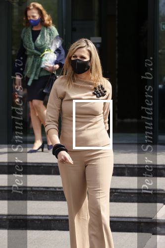 Uden 20 april 2021
Koningin Maxima bezoekt het HQ van CSU . Ze arriveert in haar audi A8