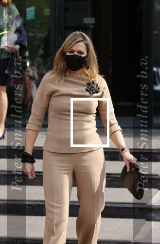 Uden 20 april 2021
Koningin Maxima bezoekt het HQ van CSU . Ze arriveert in haar audi A8
