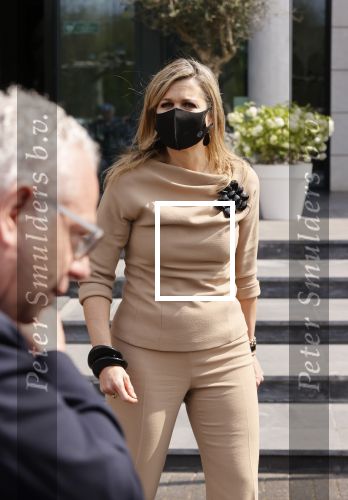 Uden 20 april 2021
Koningin Maxima bezoekt het HQ van CSU . Ze arriveert in haar audi A8