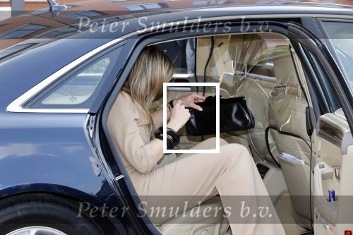 Uden 20 april 2021
Koningin Maxima bezoekt het HQ van CSU . Ze arriveert in haar audi A8