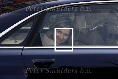 Uden 20 april 2021
Koningin Maxima bezoekt het HQ van CSU . Ze arriveert in haar audi A8