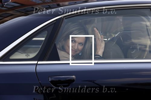 Uden 20 april 2021
Koningin Maxima bezoekt het HQ van CSU . Ze arriveert in haar audi A8