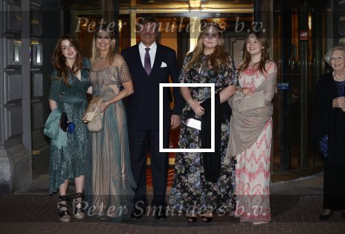 Amsterdam 12 mei 2021
Koning Willem Alexander Koningin Maxima Prinses Beatrix Prinses Amalia Alexia en Ariane bij Carre vanwege de 50e verjaardag van Koningin Maxima