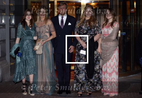 Amsterdam 12 mei 2021
Koning Willem Alexander Koningin Maxima Prinses Beatrix Prinses Amalia Alexia en Ariane bij Carre vanwege de 50e verjaardag van Koningin Maxima