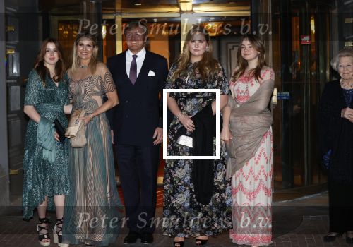 Amsterdam 12 mei 2021
Koning Willem Alexander Koningin Maxima Prinses Beatrix Prinses Amalia Alexia en Ariane bij Carre vanwege de 50e verjaardag van Koningin Maxima
