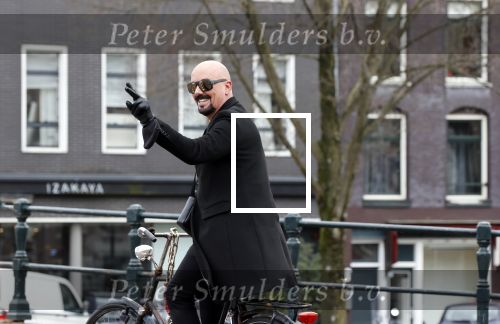 Amsterdam 3 april 2021
Maik de Boer op de fiets in Amsterdam zuid