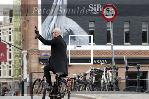 Amsterdam 3 april 2021
Maik de Boer op de fiets in Amsterdam zuid