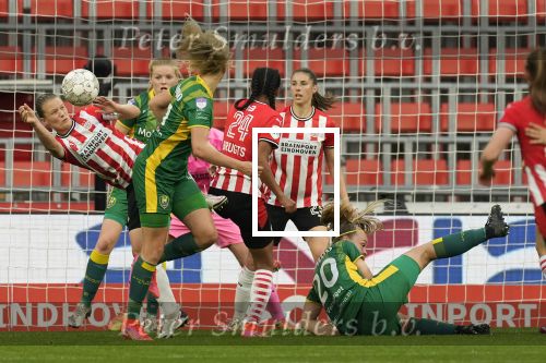 Eindhoven, 14 Mei 2021 PSV-ADO Den Haag Damesvoetbal, eindstand 6-2
Mandy v d Berg