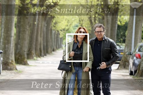 Huizen 15 mei 2021
Marco Borsato en Leontien Borsato vertrekken vanuit Huizen naar de verjaardag van Leco