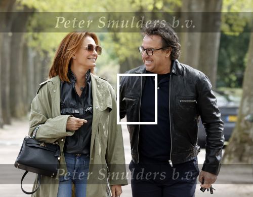 Huizen 15 mei 2021
Marco Borsato en Leontien Borsato vertrekken vanuit Huizen naar de verjaardag van Leco