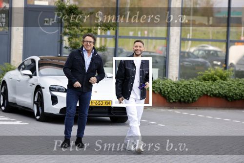Amsterdam 12 mei 2021
Marco Borsato en Rolf Sanchez arriveren in de porsche Taycan bij Q music