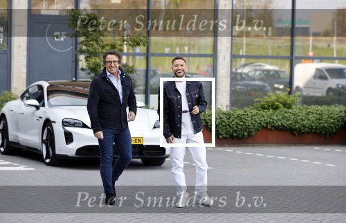 Amsterdam 12 mei 2021
Marco Borsato en Rolf Sanchez arriveren in de porsche Taycan bij Q music