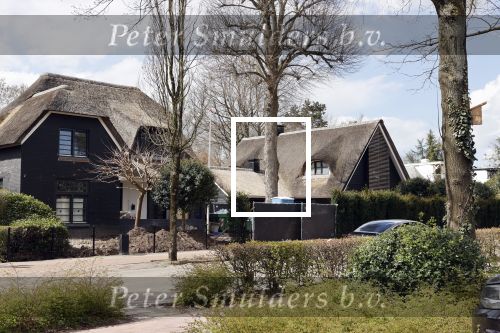 Blaricum 13 april 2021
Het oude huis van Marco en Leontine Borsato in Blaricum wordt helemaal verbouwd.