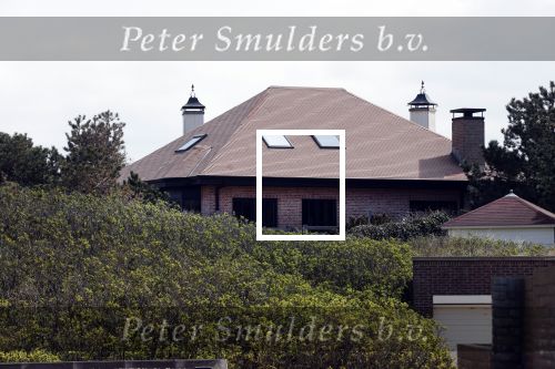 Noordwijk 21 april 2021
Nieuwe huis van Martien Meiland en zijn vrouw Erica . De hele dag door komen er dagjes mensen die selfies maken bij het huis