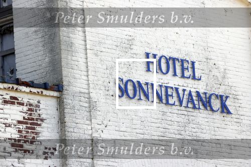 Noordwijk 21 april 2021
Martien Meiland en zijn vrouw Erica Meiland hebben met interesse gekeken naar dit oud hotel Sonnevanck om het te kopen om er vervolgens een Air B&B te maken