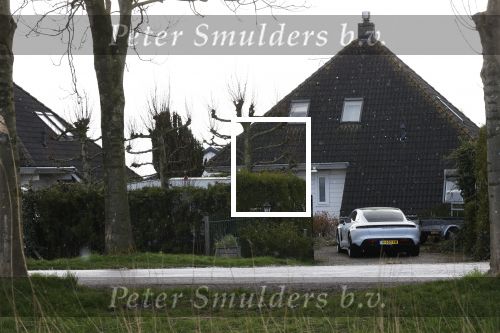 Alkmaar Stompetoren 5 april 2021
Marco en Leontine Borsato rijden met zijn porsche Taycan naar het huis van zijn moeder Mary om pasen te vieren. De auto van Leontine staat voor het appartement van Marco