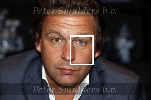 Amsterdam 30 april 2021
Koningin Maxima Look a like Cathelijne Schrauwen voor reportage in story met medewweking van Paul Schulten . Shoot vond plaats in het Andaz hotel. Matthijs Albers