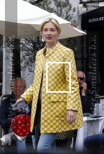 Amsterdam 14 mei 2021
Maxime Meiland zwanger wandelend door Amsterdam zuid