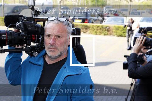 Uden 20 april 2021
Koningin Maxima bezoekt het HQ van CSU . Ze arriveert in haar audi A8. Cameraman Mike Rutten