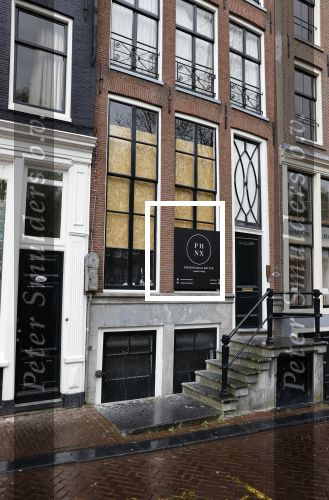 Amsterdam 14 april 2021
Olcay Gulsen heeft 2 huizen / grachtenpanden in Amsterdam .


Huis