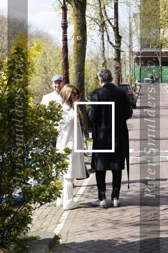 Amsterdam 17 april 2021
Ruud de Wild en Olcay Gulsen op straat en in de Auto