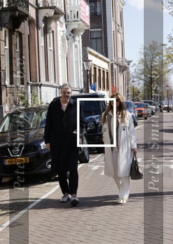 Amsterdam 17 april 2021
Ruud de Wild en Olcay Gulsen op straat en in de Auto