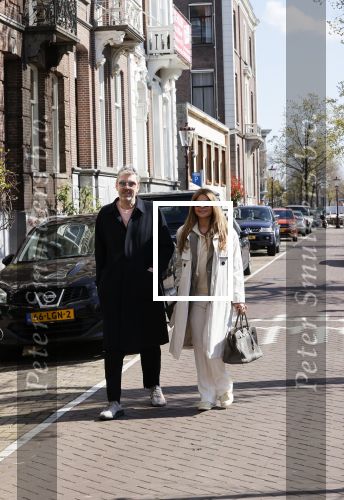 Amsterdam 17 april 2021
Ruud de Wild en Olcay Gulsen op straat en in de Auto