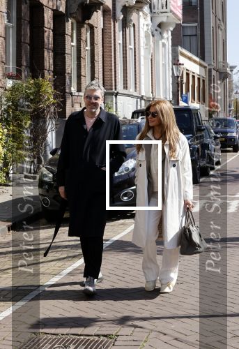 Amsterdam 17 april 2021
Ruud de Wild en Olcay Gulsen op straat en in de Auto