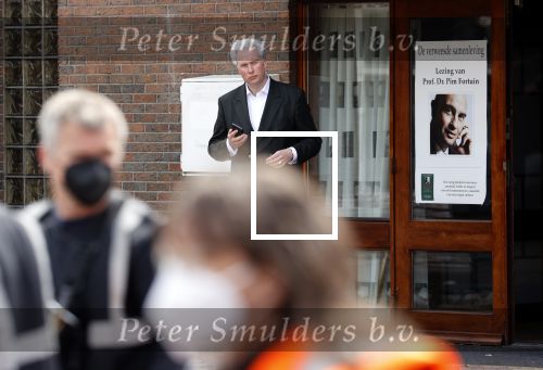 ilpendam 3 mei 2021
Opnames serie over Pim Fortuyn,de transformatie naar Pim Fortuyn . Jeroen Spitzenberger speelt Pim Fortuyn. Jaap Spijkers is ook aanwezig .