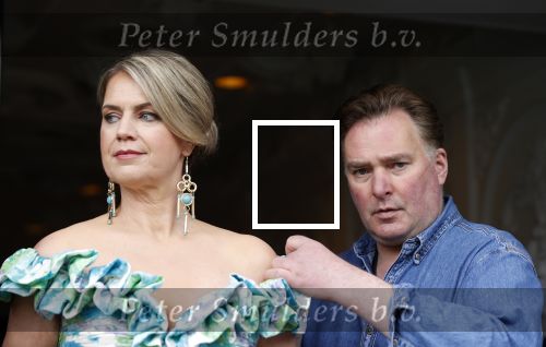 Amsterdam 30 april 2021
Koningin Maxima Look a like Cathelijne Schrauwen voor reportage in story met medewweking van Paul Schulten . Shoot vond plaats in het Andaz hotel