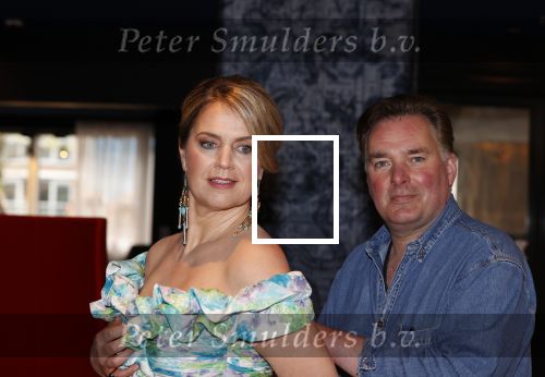 Amsterdam 30 april 2021
Koningin Maxima Look a like Cathelijne Schrauwen voor reportage in story met medewweking van Paul Schulten . Shoot vond plaats in het Andaz hotel