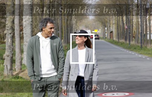 Prinsenbeek 3 april 2021
Pierre v Hooijdonk met zijn nieuwe vriendin Elvira v Diemen