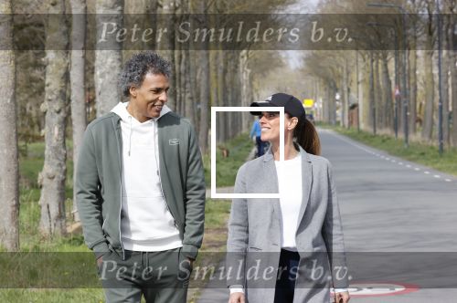 Prinsenbeek 3 april 2021
Pierre v Hooijdonk met zijn nieuwe vriendin Elvira v Diemen