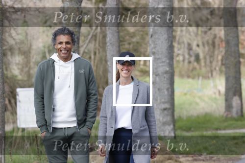 Prinsenbeek 3 april 2021
Pierre v Hooijdonk met zijn nieuwe vriendin Elvira v Diemen