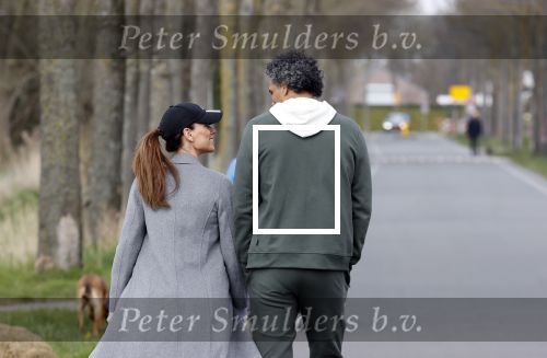 Prinsenbeek 3 april 2021
Pierre v Hooijdonk met zijn nieuwe vriendin Elvira v Diemen