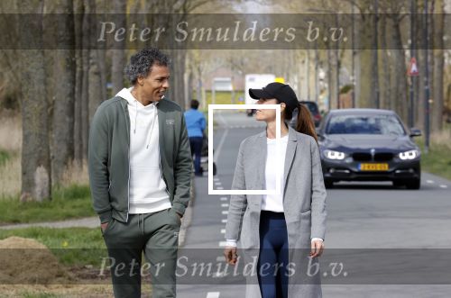 Prinsenbeek 3 april 2021
Pierre v Hooijdonk met zijn nieuwe vriendin Elvira v Diemen
