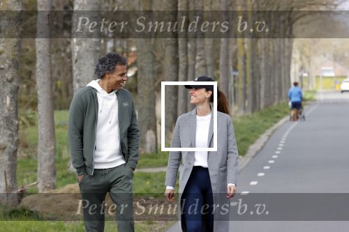 Prinsenbeek 3 april 2021
Pierre v Hooijdonk met zijn nieuwe vriendin Elvira v Diemen