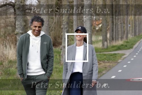 Prinsenbeek 3 april 2021
Pierre v Hooijdonk met zijn nieuwe vriendin Elvira v Diemen
