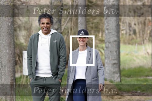 Prinsenbeek 3 april 2021
Pierre v Hooijdonk met zijn nieuwe vriendin Elvira v Diemen