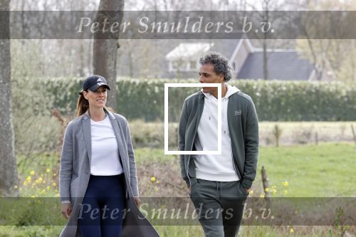 Prinsenbeek 3 april 2021
Pierre v Hooijdonk met zijn nieuwe vriendin Elvira v Diemen