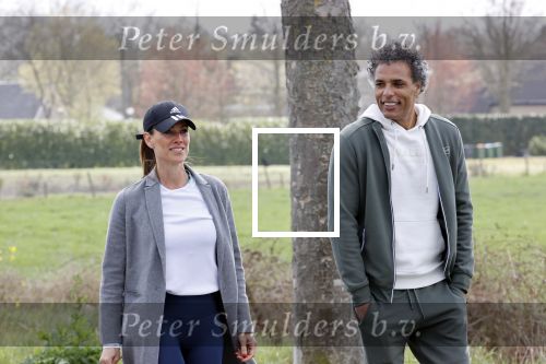 Prinsenbeek 3 april 2021
Pierre v Hooijdonk met zijn nieuwe vriendin Elvira v Diemen