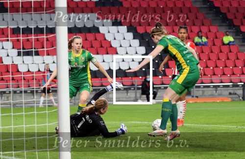 Eindhoven 14 Mei 2021
PSV-ADO Den Haag Dames, eindstand 6-2
Pleun Raaijmakers