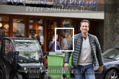 Amsterdam 14 mei 2021
Quincy Schellevis met zijn dochter in Amsterdam zuid