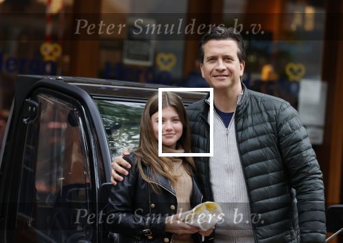 Amsterdam 14 mei 2021
Quincy Schellevis met zijn dochter in Amsterdam zuid