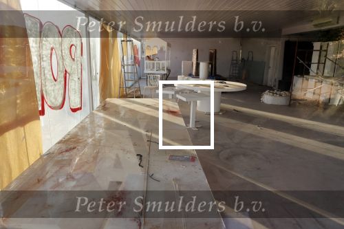 Ibiza 23 april 2021
Wesley Sneijder heeft in Jesus een huis te koop staan. Hij heeft er ook nog een prachtige villa samen met Yolanthe Cabau. Restaurant Xaxa staat te koop.