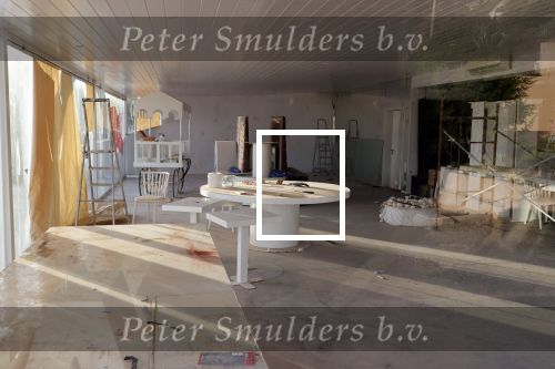 Ibiza 23 april 2021
Wesley Sneijder heeft in Jesus een huis te koop staan. Hij heeft er ook nog een prachtige villa samen met Yolanthe Cabau. Restaurant Xaxa staat te koop.